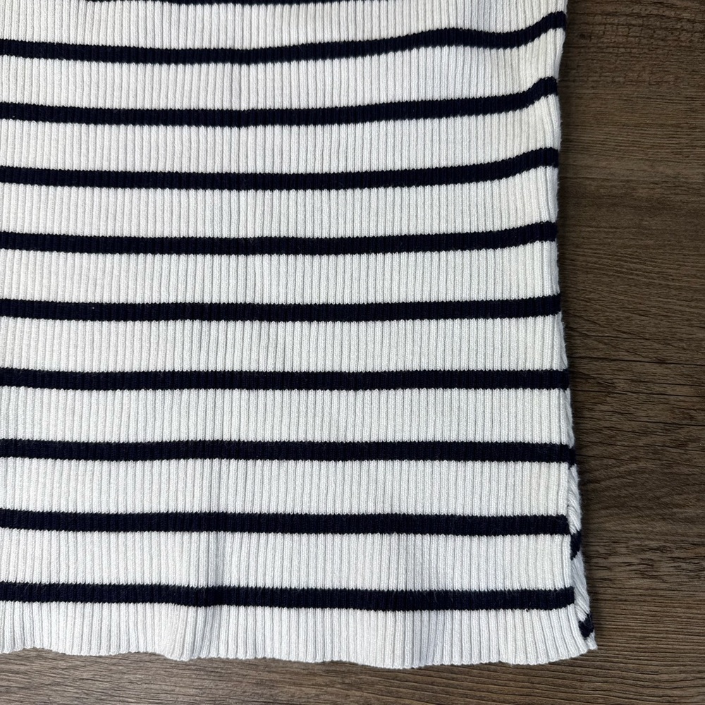 Maeve by Anthropologie Black and White Striped Short Sleeve Sweetheart Top, M - Picture 6 of 10